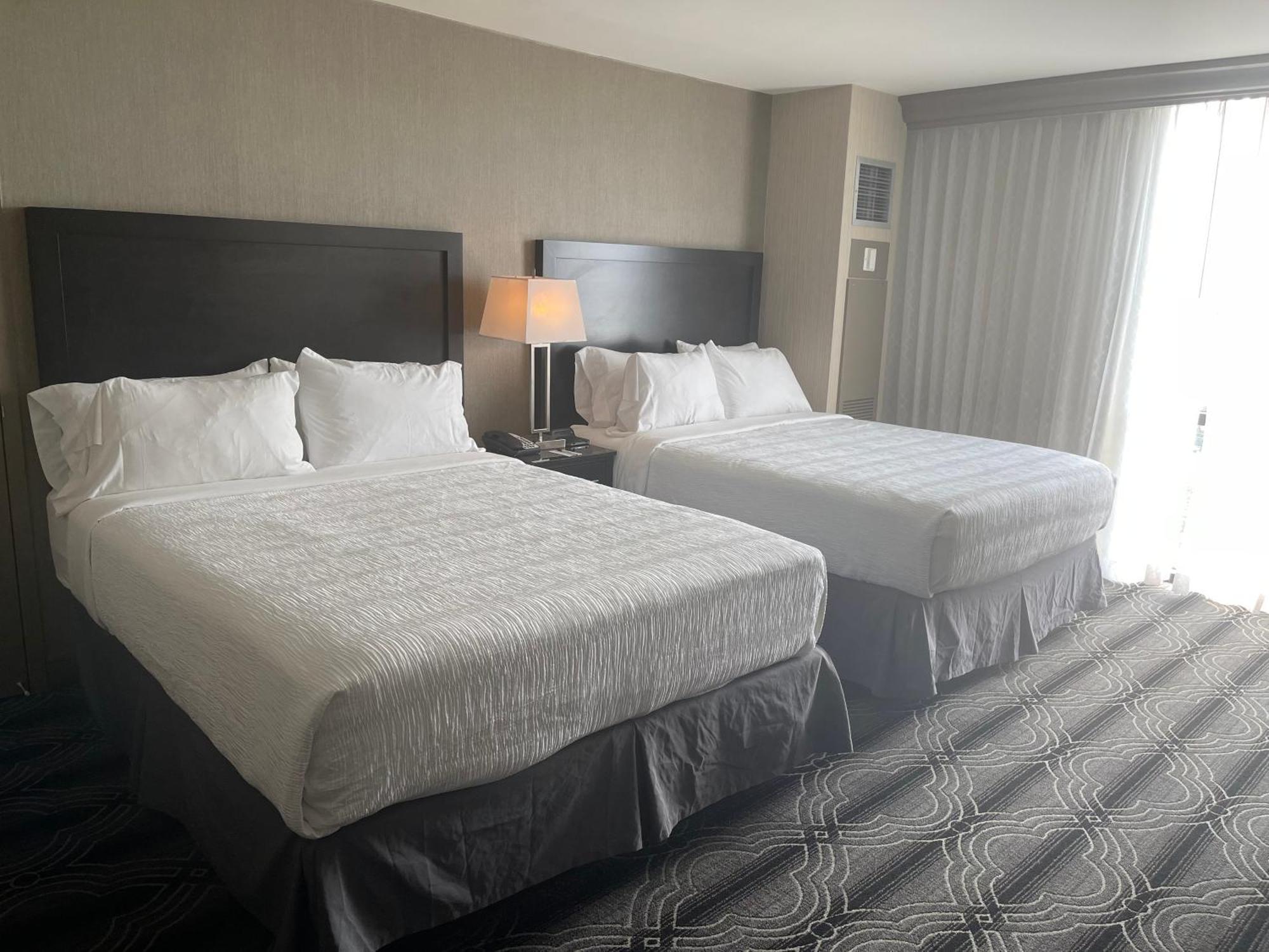 Grand Resort Hotel - Mt Laurel - Philadelphia Mount Laurel Kültér fotó